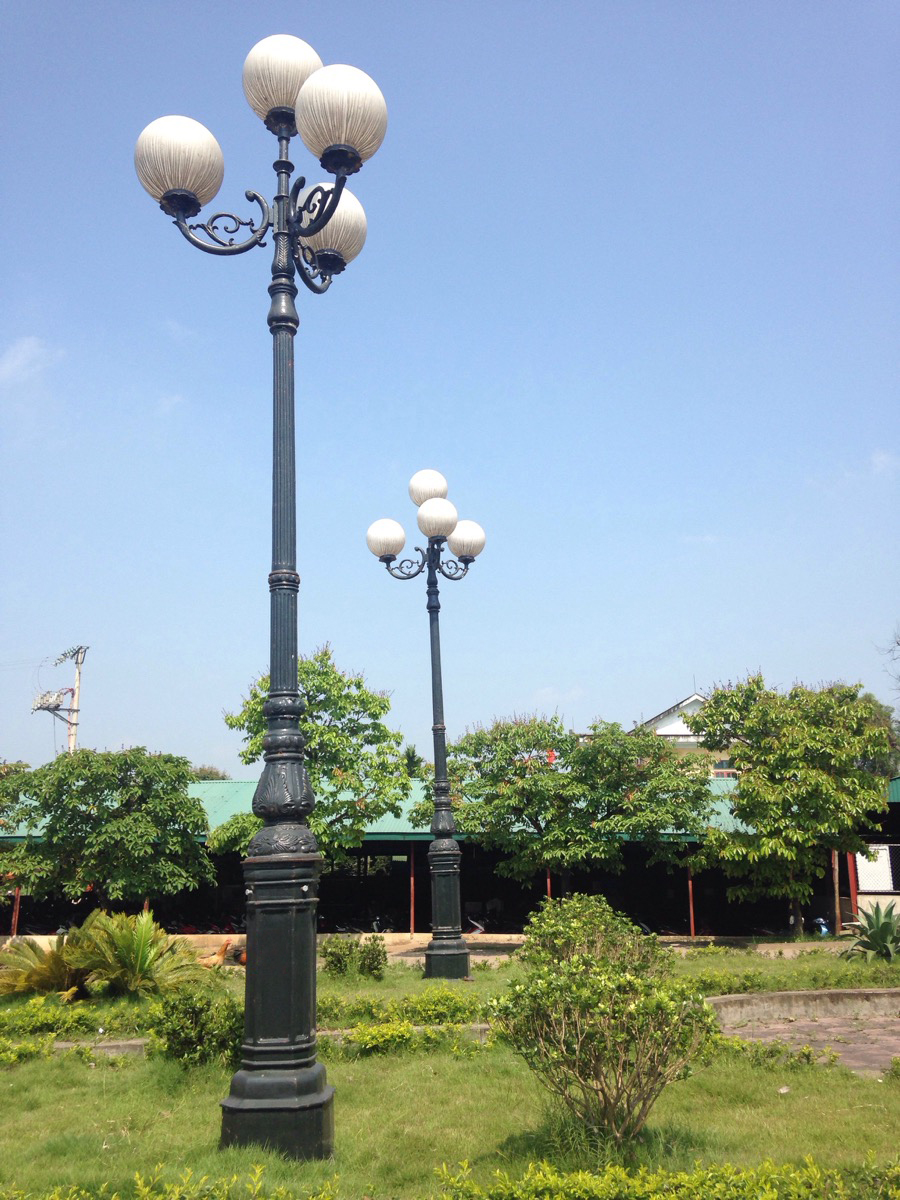 Cột đèn trang trí 4